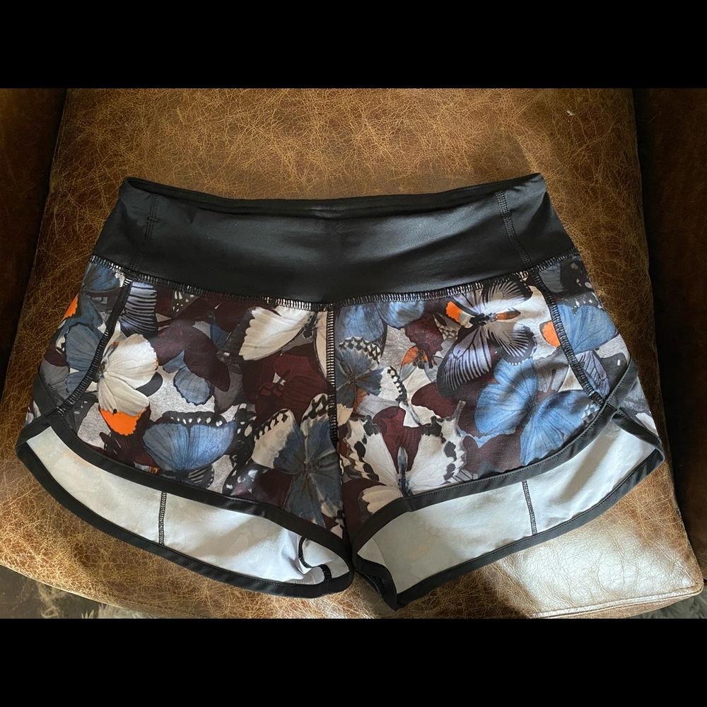 Speed up shorts size 2. Butterfly